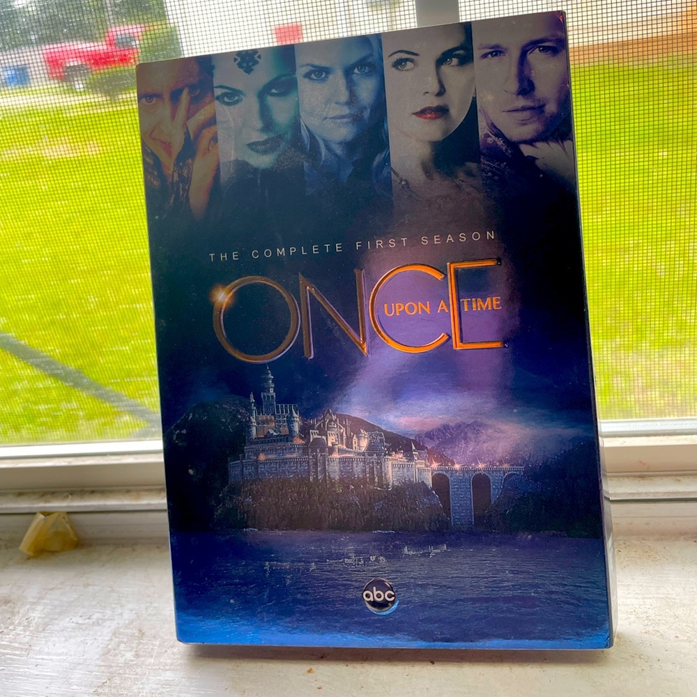 First season of once upon a time